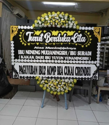 Papan Bunga di Pangenjurutengah Purworejo