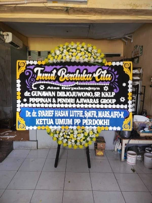 Papan Bunga di Pangenjurutengah Purworejo